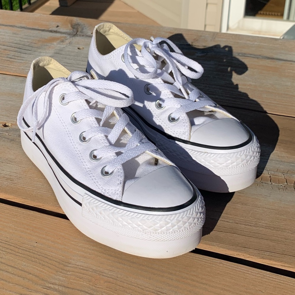 Converse Chuck Taylor Platform